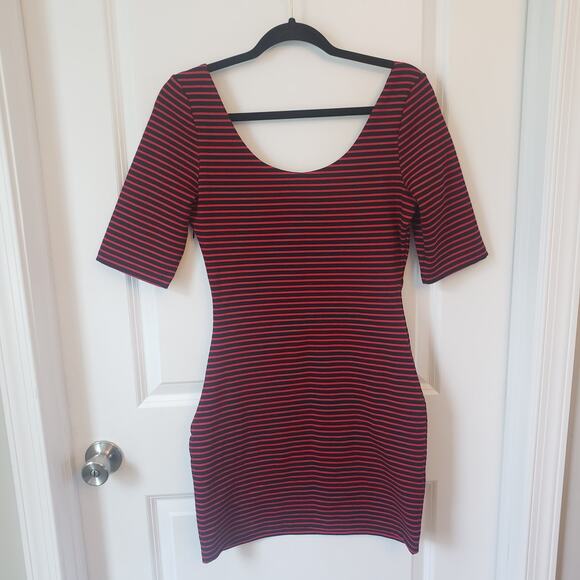 Jack. by BB Dakota Women's Red Black Stripe Bodycon Short Sleeve Dress Small - Picture 6 of 7